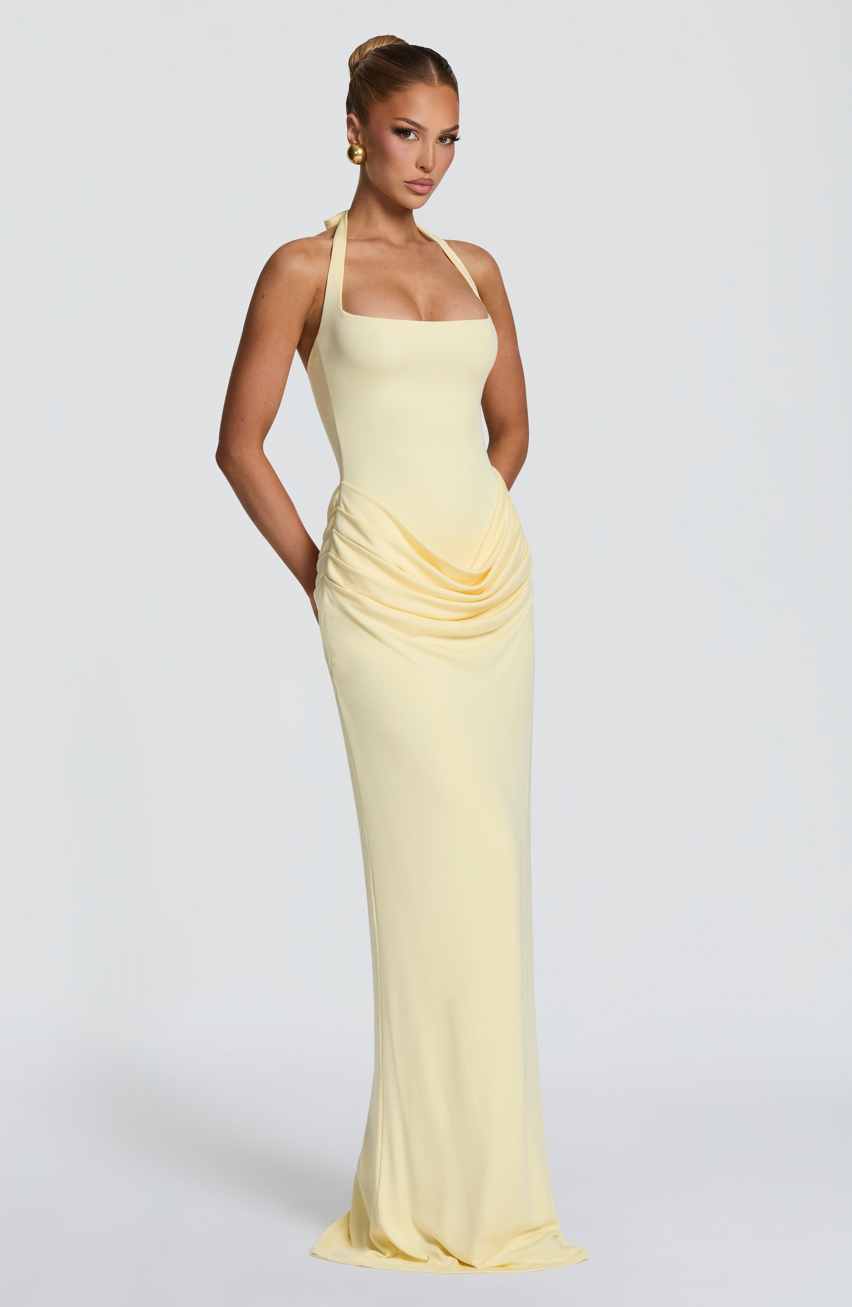 Halter Square Neck Maxi Dress  - đánh giá và giá Maxi Dress Halter